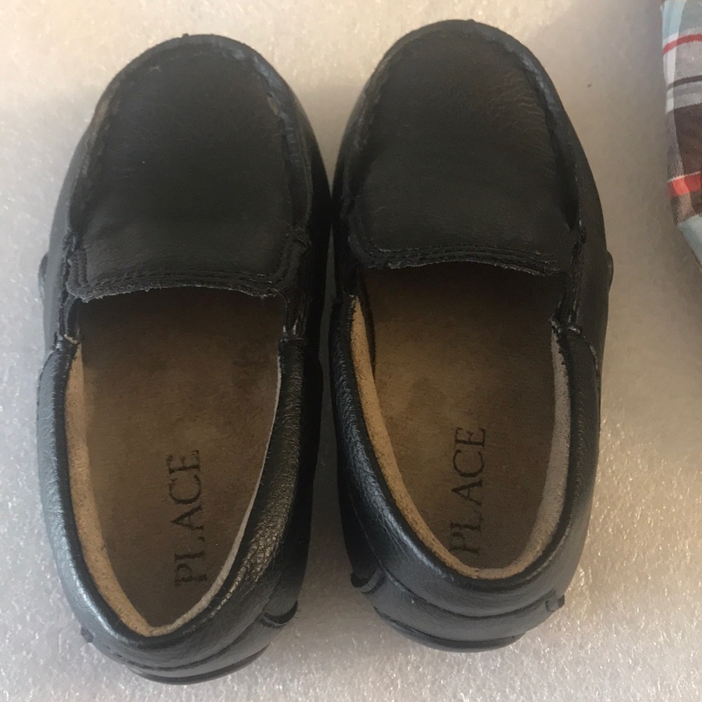 Children’s place loafers black -6  & plaid hat - Picture 7 of 16